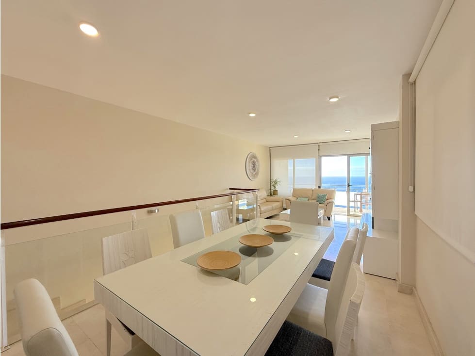 4 soveværelse Villa til leje i Santa Cruz de Tenerife med swimmingpool - € 5.000 (Ref: 9292380)