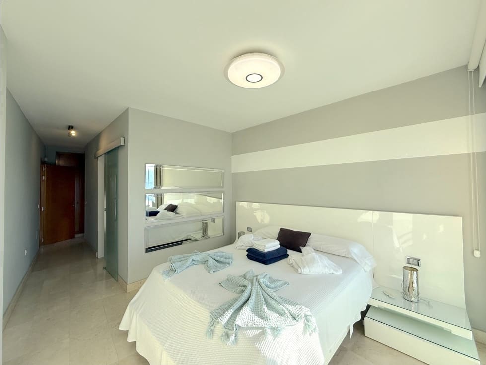 4 soveværelse Villa til leje i Santa Cruz de Tenerife med swimmingpool - € 5.000 (Ref: 9292380)