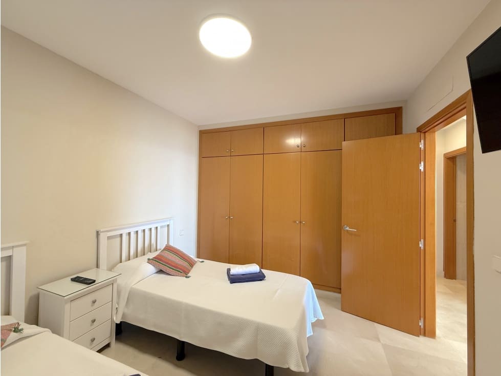 4 soveværelse Villa til leje i Santa Cruz de Tenerife med swimmingpool - € 5.000 (Ref: 9292380)