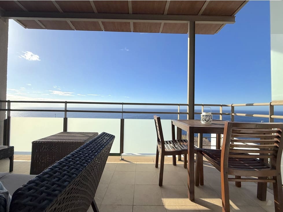 4 soveværelse Villa til leje i Santa Cruz de Tenerife med swimmingpool - € 5.000 (Ref: 9292380)