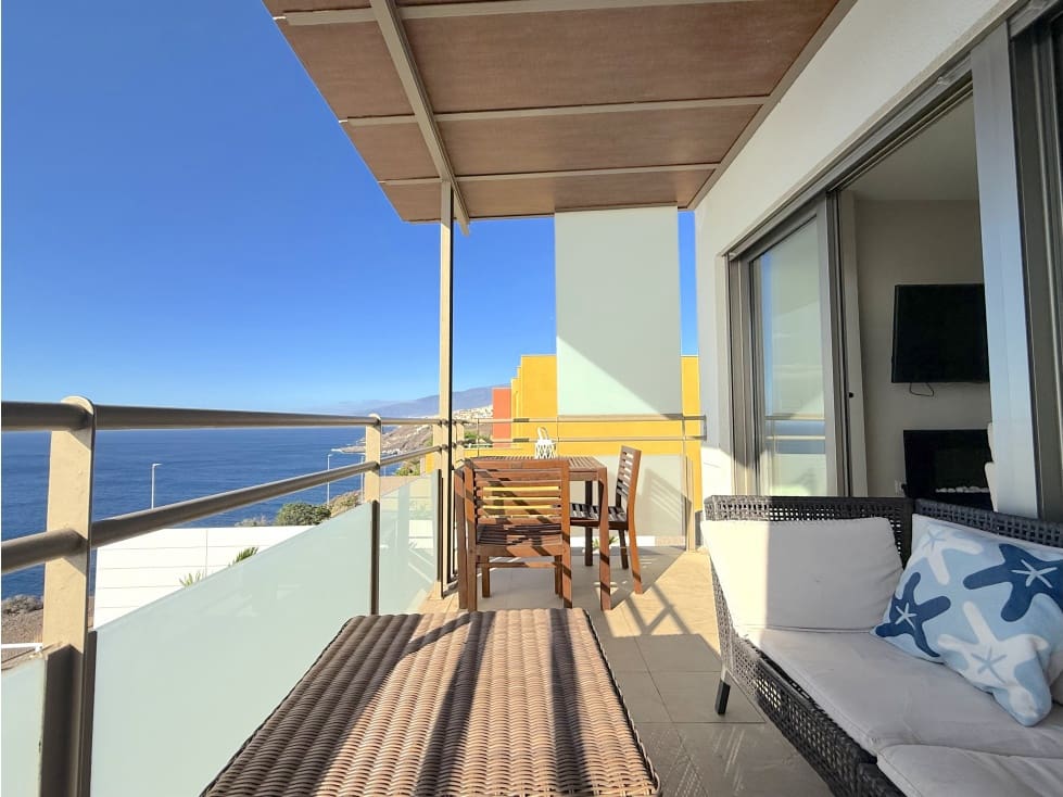 4 soveværelse Villa til leje i Santa Cruz de Tenerife med swimmingpool - € 5.000 (Ref: 9292380)