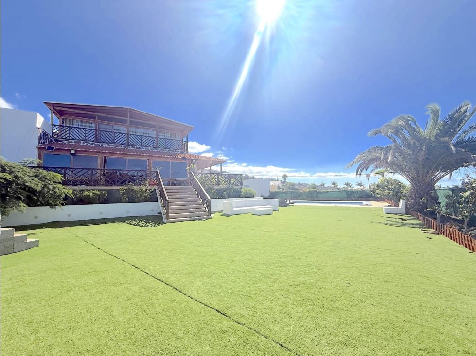 5 soverom Villa til salgs i Adeje - € 1 700 000 (Ref: 9294783)