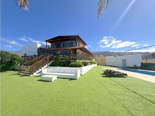 5 soveværelse Villa til salg i Tijoco, Adeje - € 1.700.000 (Ref: 9294783)