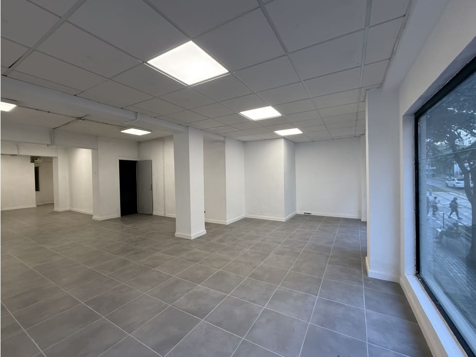 Kommersiell til salgs i Santa Cruz de Tenerife - € 360 000 (Ref: 9345049)