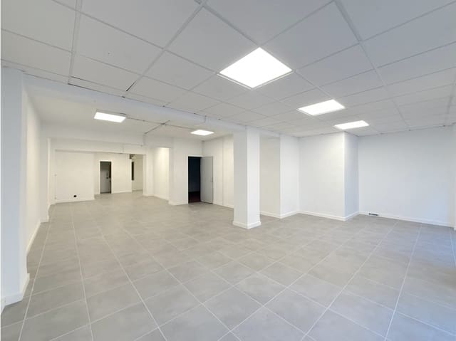 Kommersiell til salgs i Duggi, Santa Cruz de Tenerife - € 360 000 (Ref: 9345049)