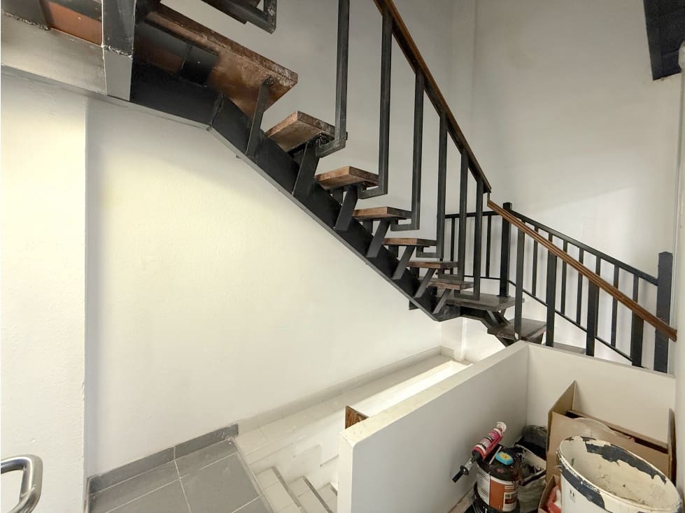 Kommersiell til salgs i Santa Cruz de Tenerife - € 360 000 (Ref: 9345049)