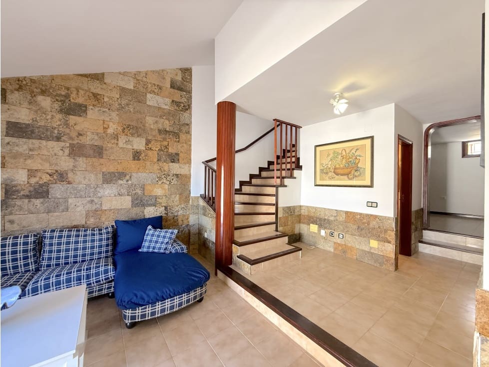 3 soveværelse Bungalow til leje i Costa Adeje - € 2.500 (Ref: 9359789)