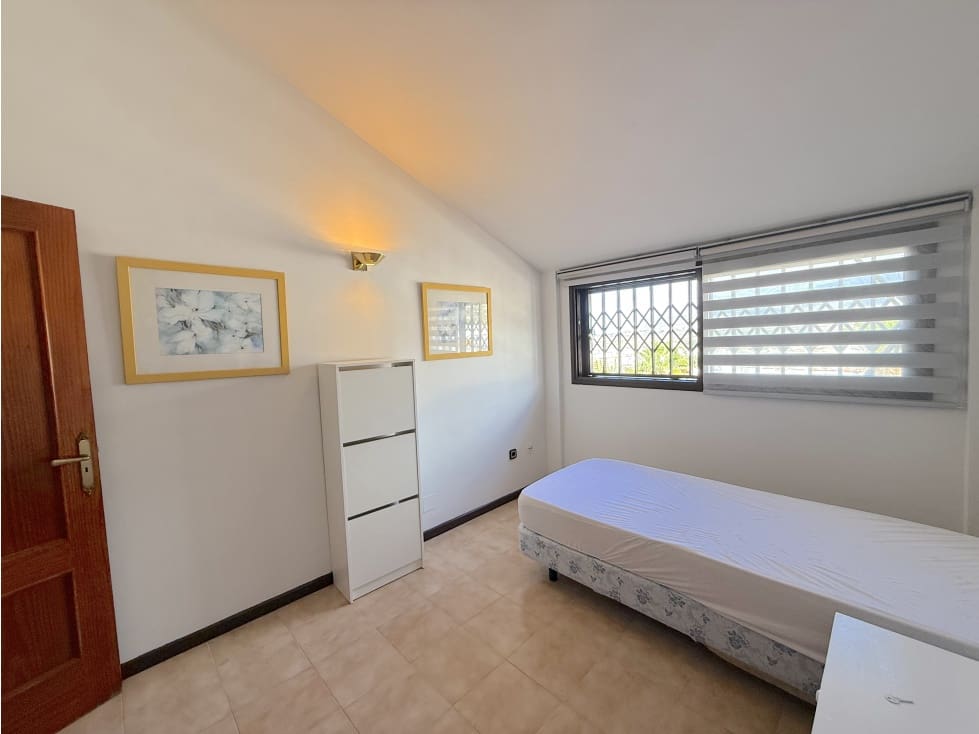 3 soveværelse Bungalow til leje i Costa Adeje - € 2.500 (Ref: 9359789)