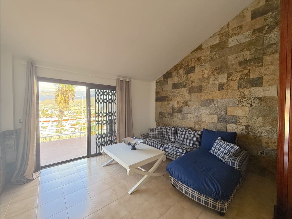 3 soveværelse Bungalow til leje i Costa Adeje - € 2.500 (Ref: 9359789)