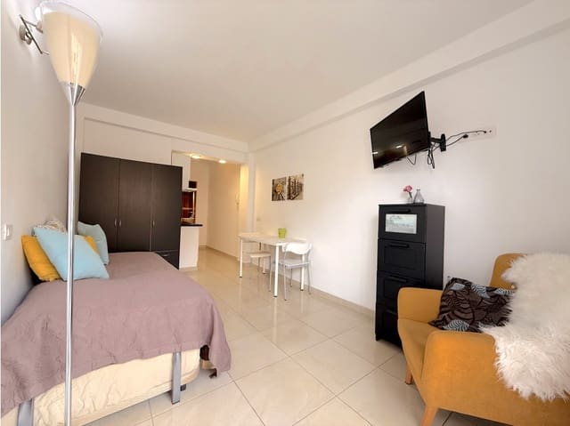 Estudio en Puerto de la Cruz en alquiler - 750 € (Ref: 9382345)