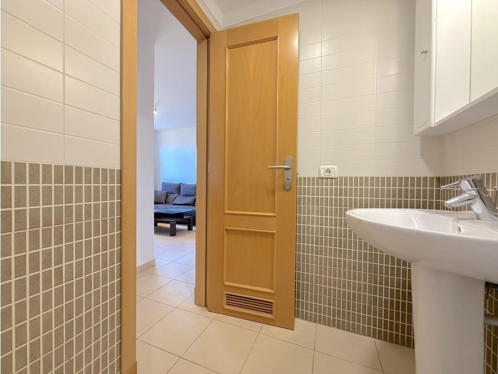 2 quarto Apartamento para arrendar em Santa Cruz de Tenerife - 900 € (Ref: 9390390)