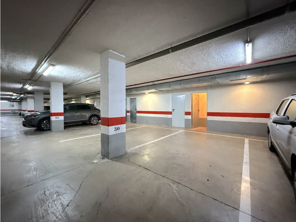 2 quarto Apartamento para arrendar em Santa Cruz de Tenerife - 900 € (Ref: 9390390)