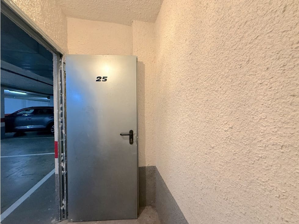 2 quarto Apartamento para arrendar em Santa Cruz de Tenerife - 900 € (Ref: 9390390)