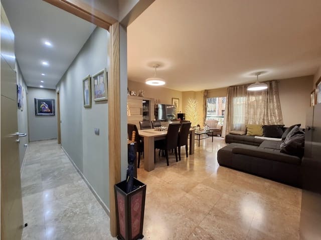 4 soveværelse Lejlighed til salg i Santa Cruz de Tenerife - € 479.000 (Ref: 9430978)