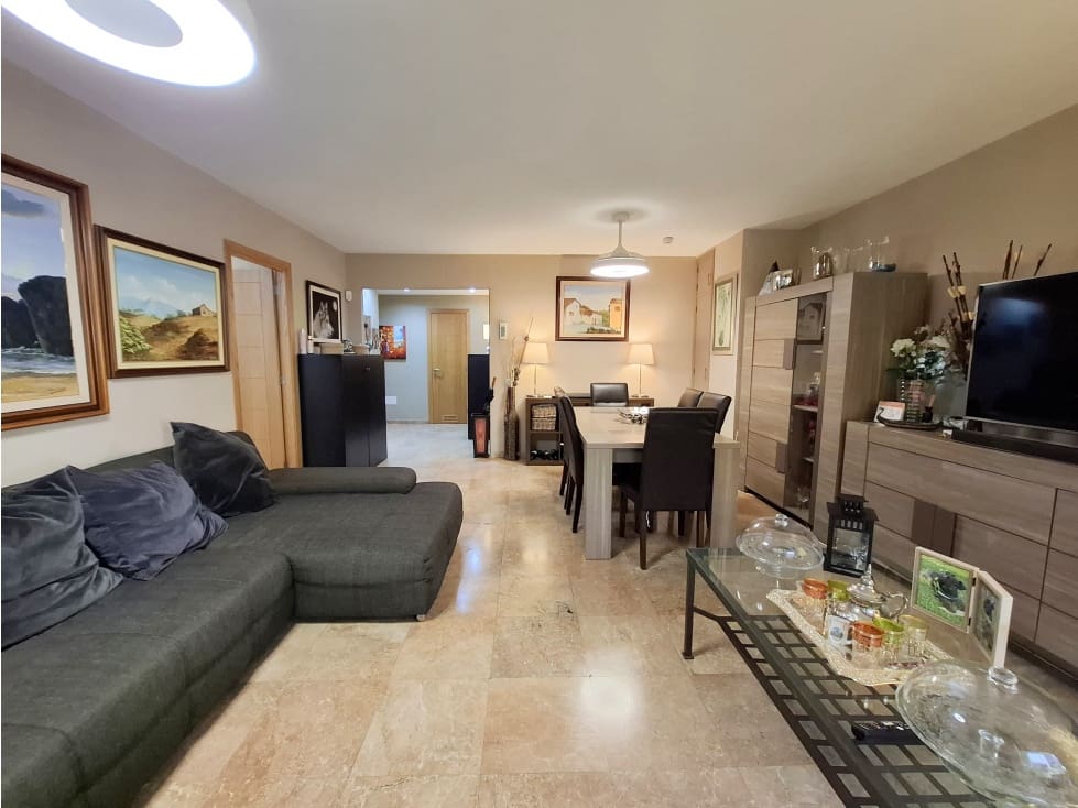 Piso de 4 habitaciones en Santa Cruz de Tenerife en venta - 479.000 € (Ref: 9430978)