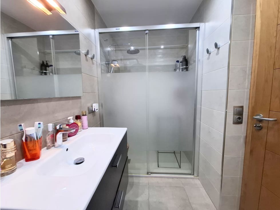 Piso de 4 habitaciones en Santa Cruz de Tenerife en venta - 479.000 € (Ref: 9430978)