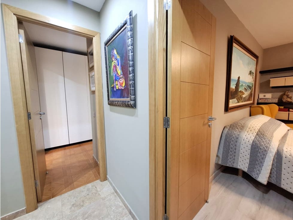 Piso de 4 habitaciones en Santa Cruz de Tenerife en venta - 479.000 € (Ref: 9430978)