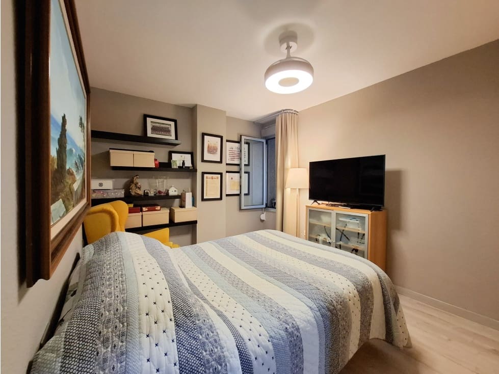 Piso de 4 habitaciones en Santa Cruz de Tenerife en venta - 479.000 € (Ref: 9430978)