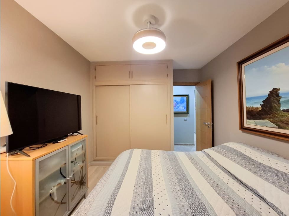 Piso de 4 habitaciones en Santa Cruz de Tenerife en venta - 479.000 € (Ref: 9430978)