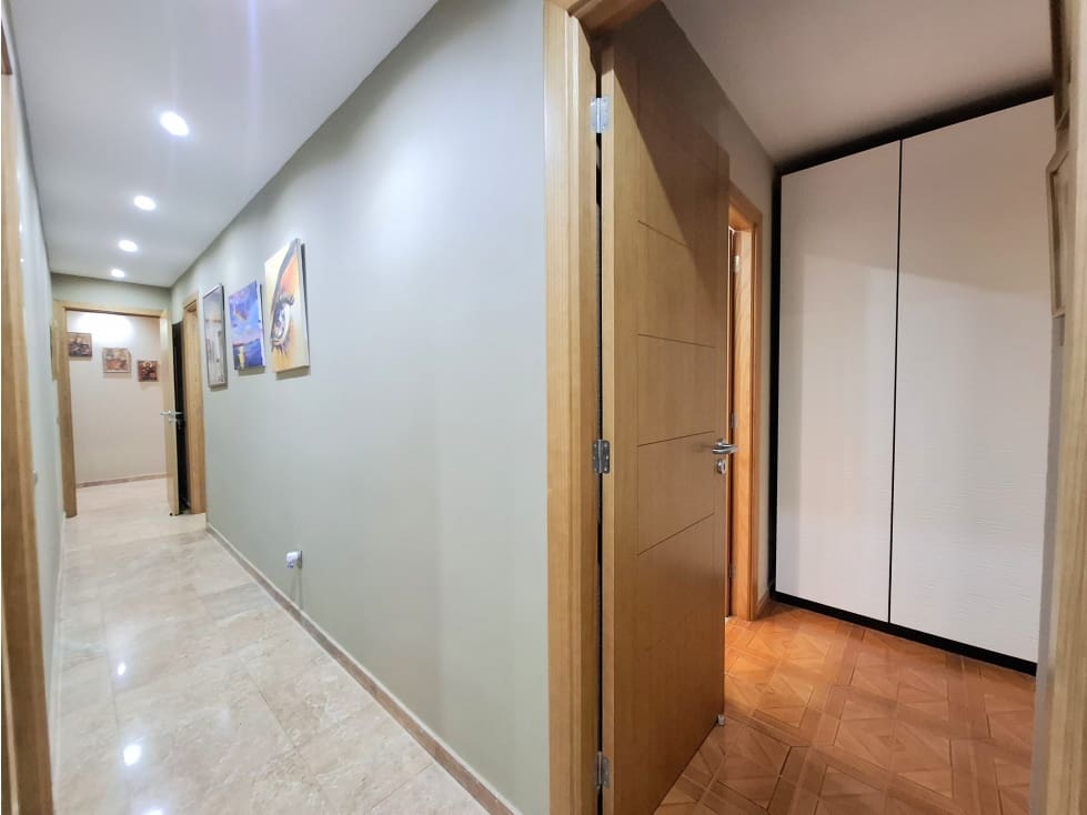 Piso de 4 habitaciones en Santa Cruz de Tenerife en venta - 479.000 € (Ref: 9430978)