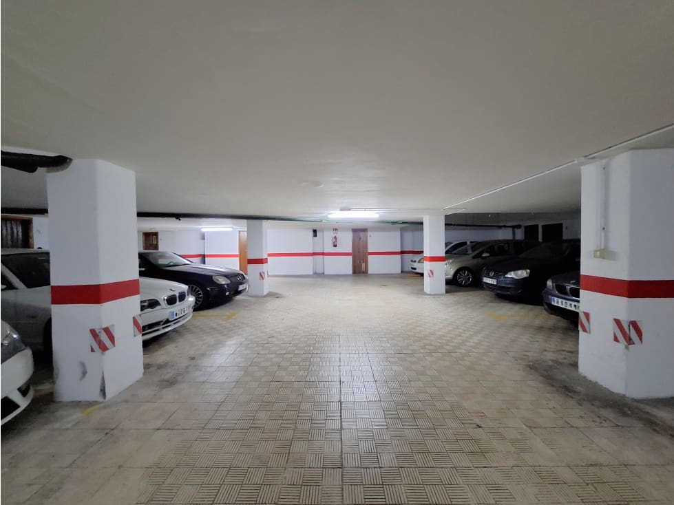 Piso de 4 habitaciones en Santa Cruz de Tenerife en venta - 479.000 € (Ref: 9430978)