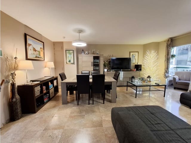 4 soveværelse Lejlighed til salg i Santa Cruz de Tenerife - € 479.000 (Ref: 9430978)