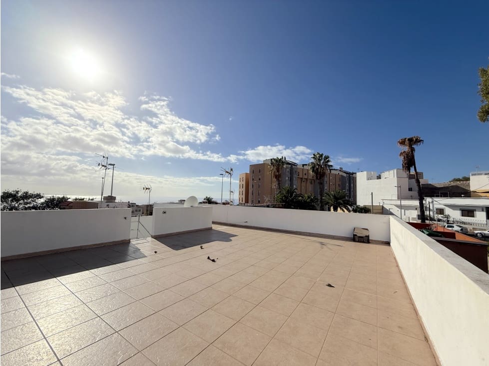 4 sovrum Hus till salu i Santa Cruz de Tenerife - 325 000 € (Ref: 9430979)