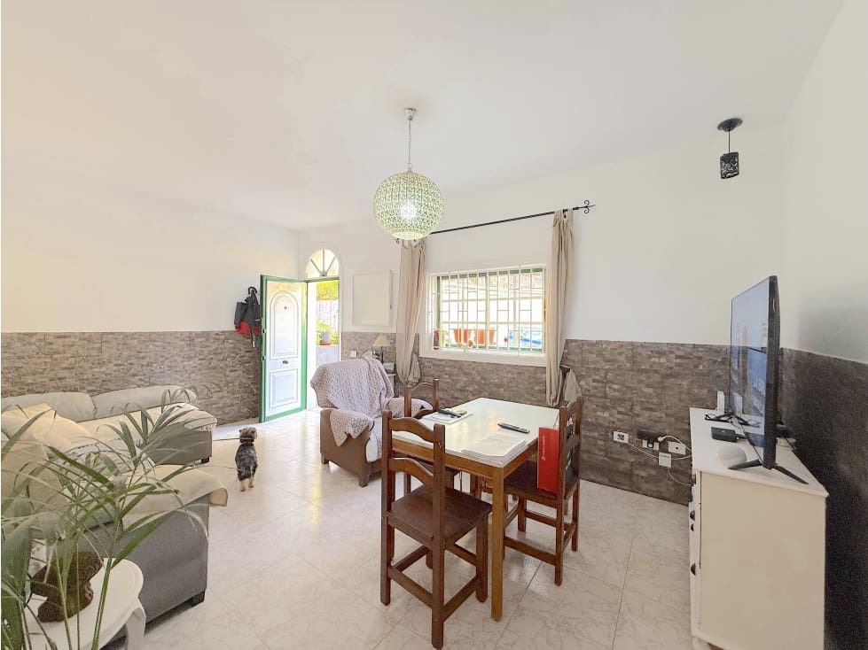 4 sovrum Hus till salu i Santa Cruz de Tenerife - 325 000 € (Ref: 9430979)