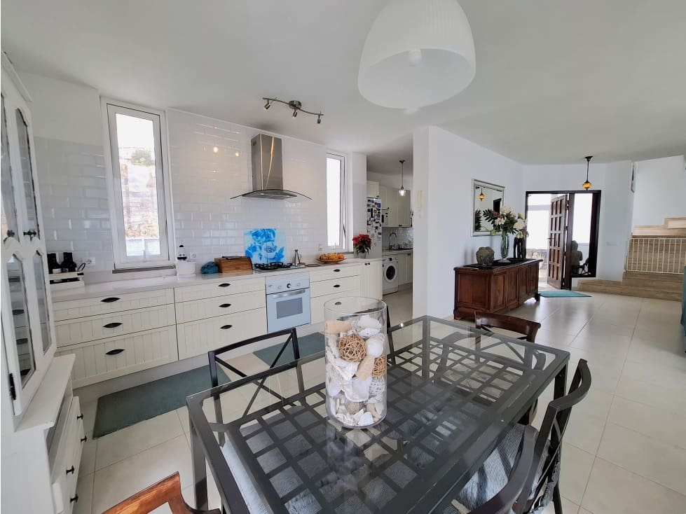 3 sypialnia Willa na sprzedaż w Tabaiba - 824 000 € (Ref: 9451415)