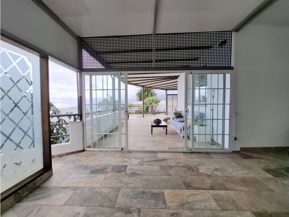 3 sypialnia Willa na sprzedaż w Tabaiba - 824 000 € (Ref: 9451415)