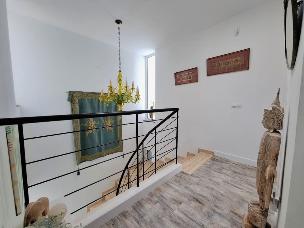 3 sypialnia Willa na sprzedaż w Tabaiba - 824 000 € (Ref: 9451415)