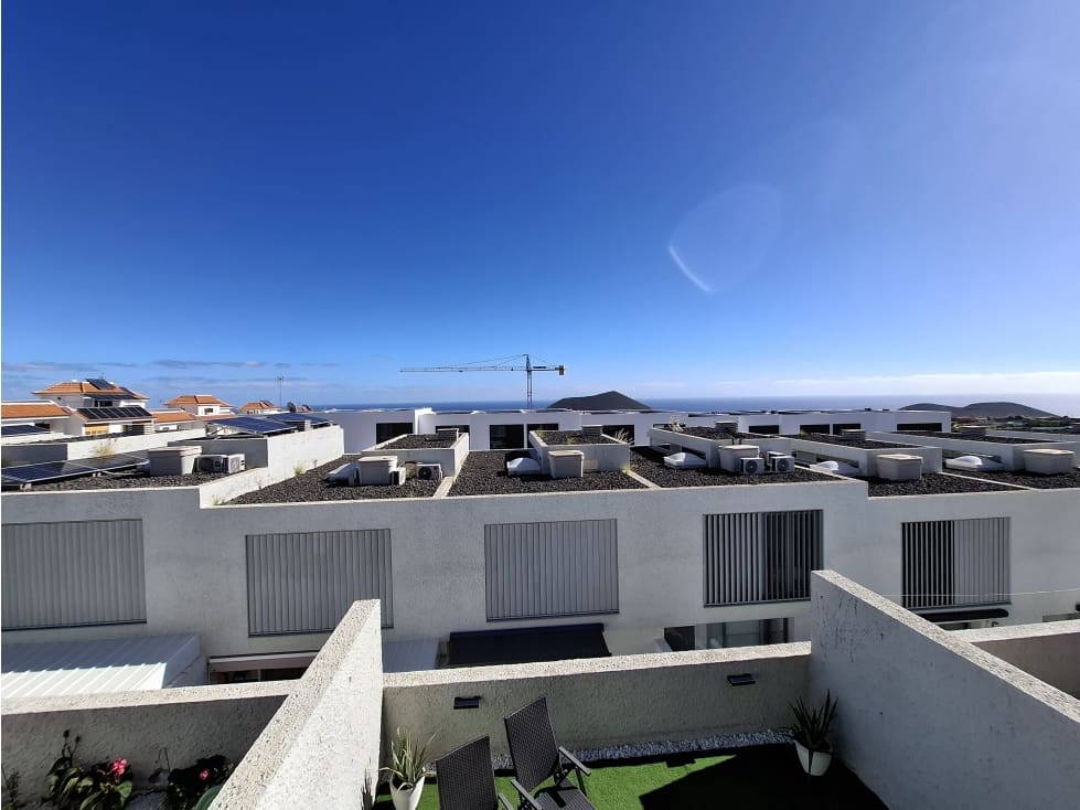 3 bedroom Villa for sale in Guimar - € 370,000 (Ref: 9494099)