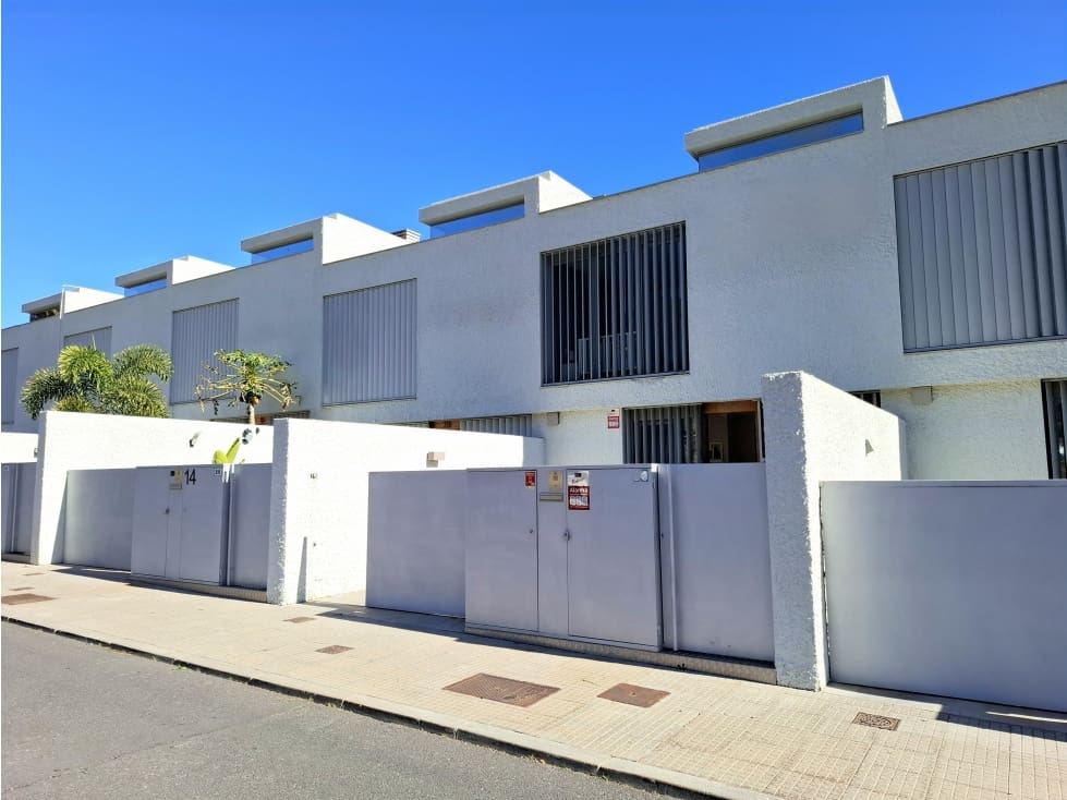 3 bedroom Villa for sale in Guimar - € 370,000 (Ref: 9494099)