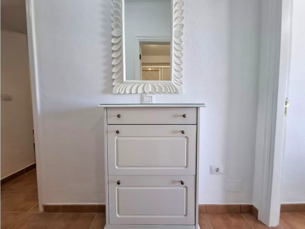Appartement de 1 chambre à louer à Los Cristianos - 1 100 € (Ref: 9533057)