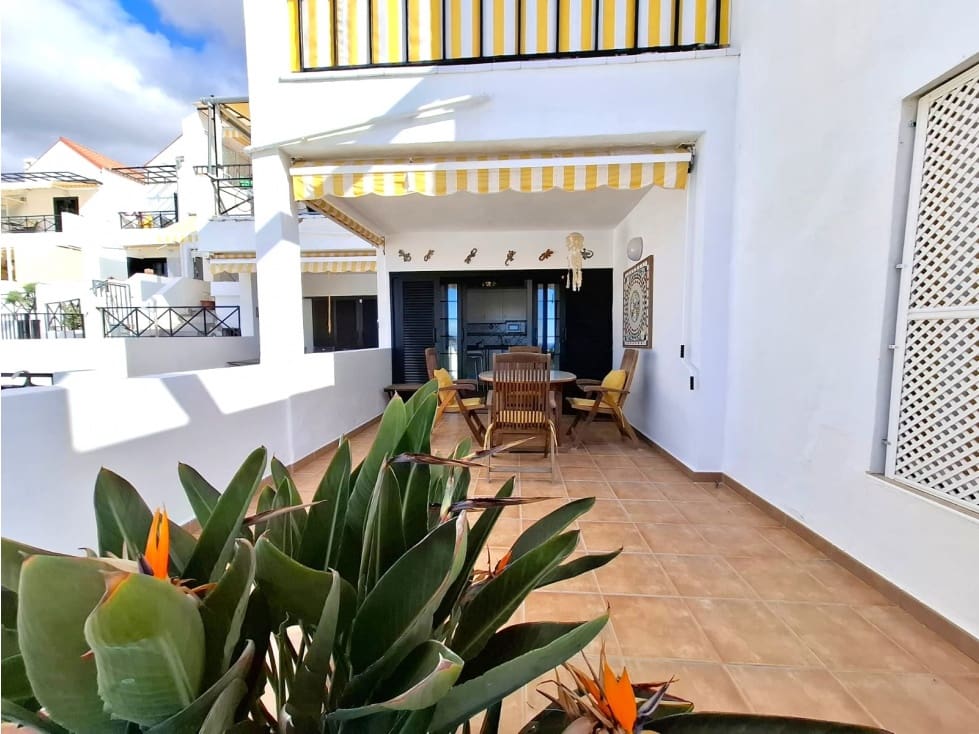 Appartement de 1 chambre à louer à Los Cristianos - 1 100 € (Ref: 9533057)