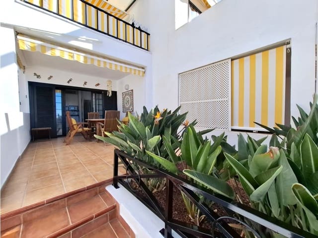 Appartement de 1 chambre à louer à Los Cristianos, Arona - 1 100 € (Ref: 9533057)