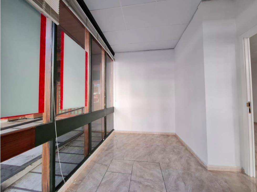 Kaupallinen vuokrattavana paikassa Puerto de la Cruz - 1 200 € (Ref: 9550449)