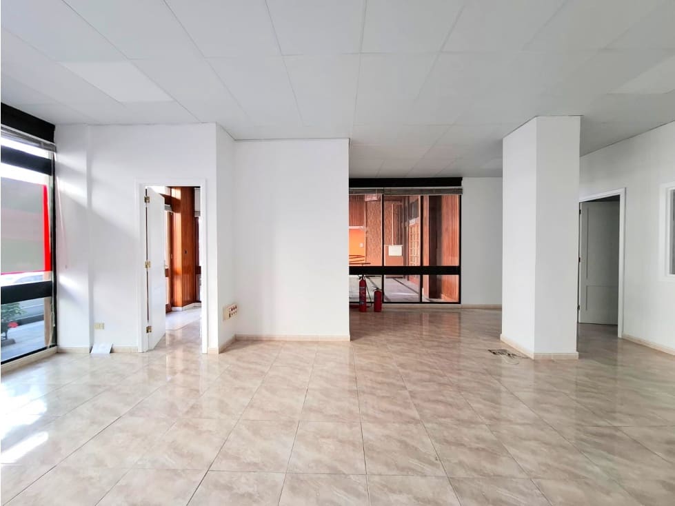 Kaupallinen vuokrattavana paikassa Puerto de la Cruz - 1 200 € (Ref: 9550449)