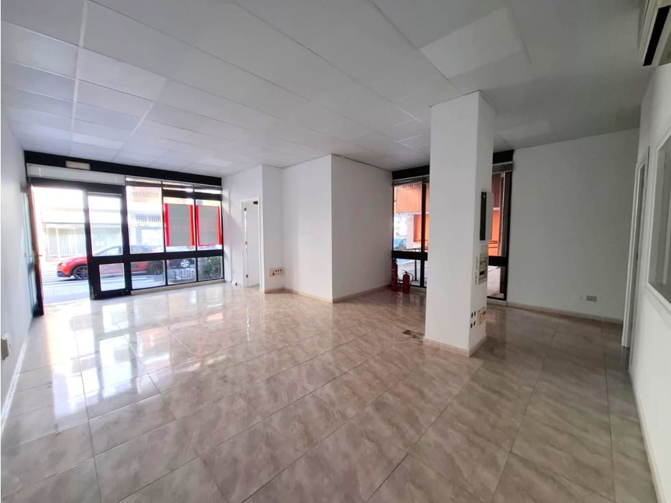 Kaupallinen vuokrattavana paikassa Puerto de la Cruz - 1 200 € (Ref: 9550449)