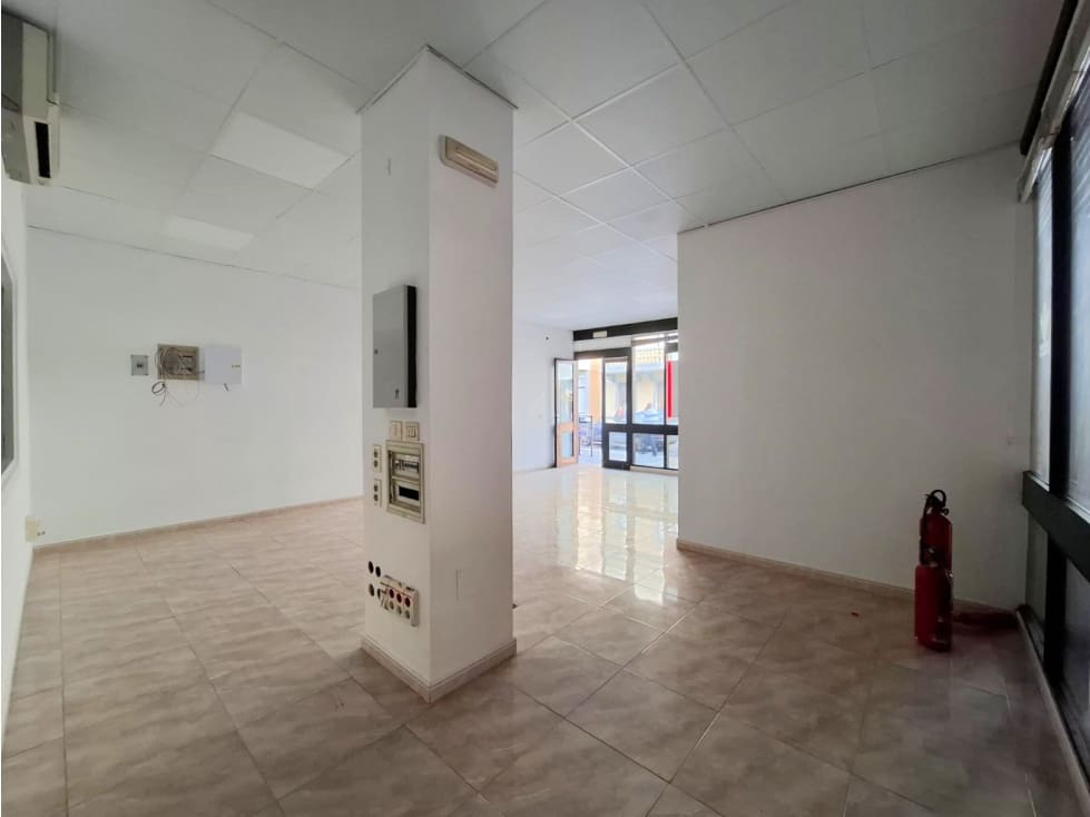 Kaupallinen vuokrattavana paikassa Puerto de la Cruz - 1 200 € (Ref: 9550449)