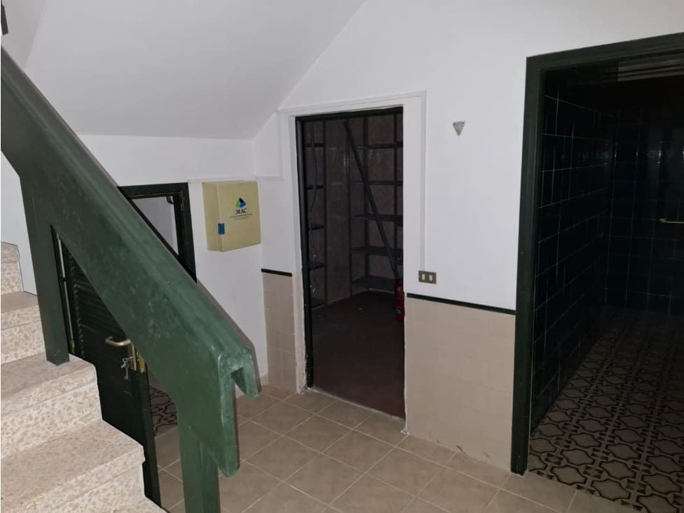 Kaupallinen vuokrattavana paikassa Puerto de la Cruz - 1 200 € (Ref: 9550449)