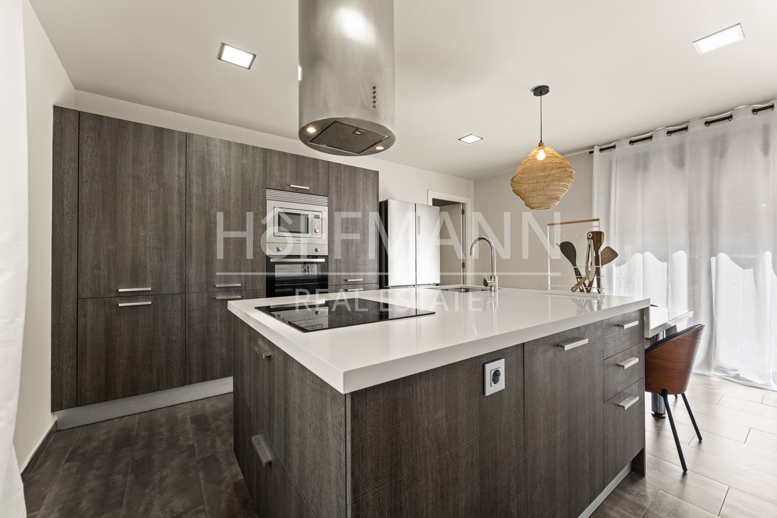 3 sypialnia Dom do wynajęcia w Castelldefels z basenem garażem - 4 900 € (Ref: 10000229)