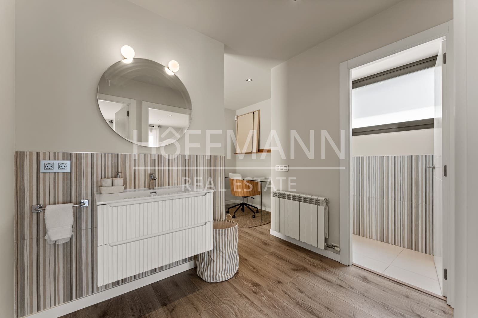 3 sypialnia Dom do wynajęcia w Castelldefels z basenem garażem - 4 900 € (Ref: 10000229)