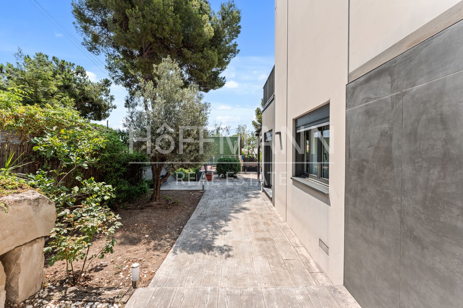 3 sypialnia Dom do wynajęcia w Castelldefels z basenem garażem - 4 900 € (Ref: 10000229)
