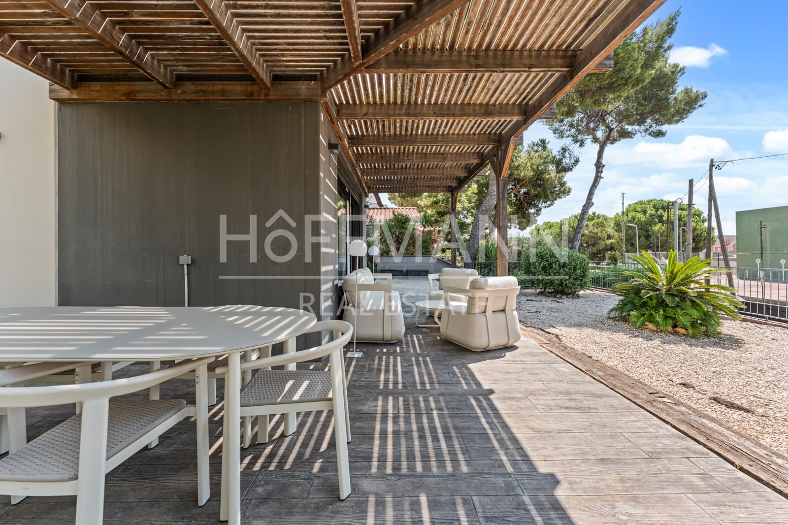 3 sypialnia Dom do wynajęcia w Castelldefels z basenem garażem - 4 900 € (Ref: 10000229)