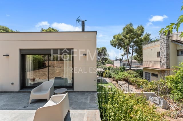 3 camera da letto Casa da affittare in Castelldefels con piscina garage - 4.900 € (Rif: 10000229)