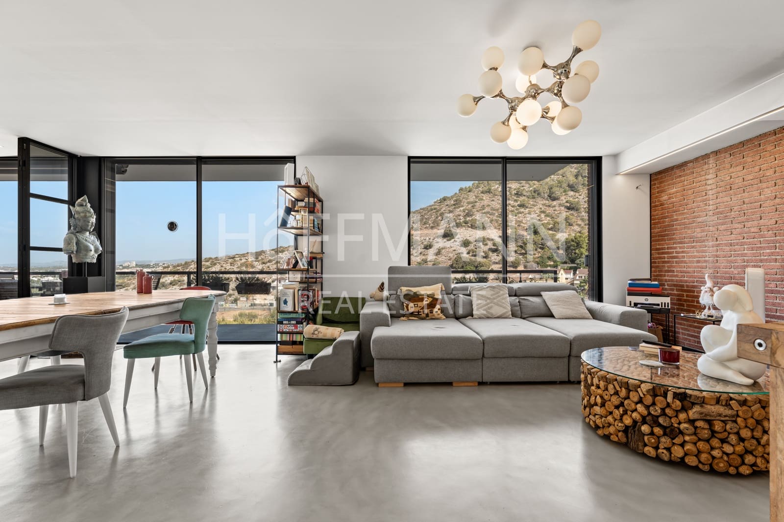 5 soverom Villa til salgs i Sitges med svømmebasseng garasje - € 1 780 000 (Ref: 10054424)