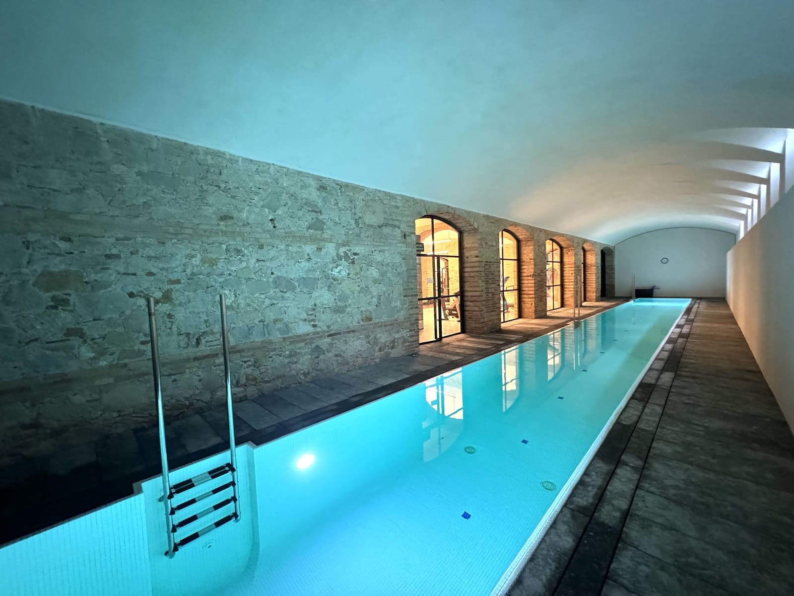 1 soverom Leilighet til leie i Barcelona by med svømmebasseng - € 8 800 (Ref: 10079897)