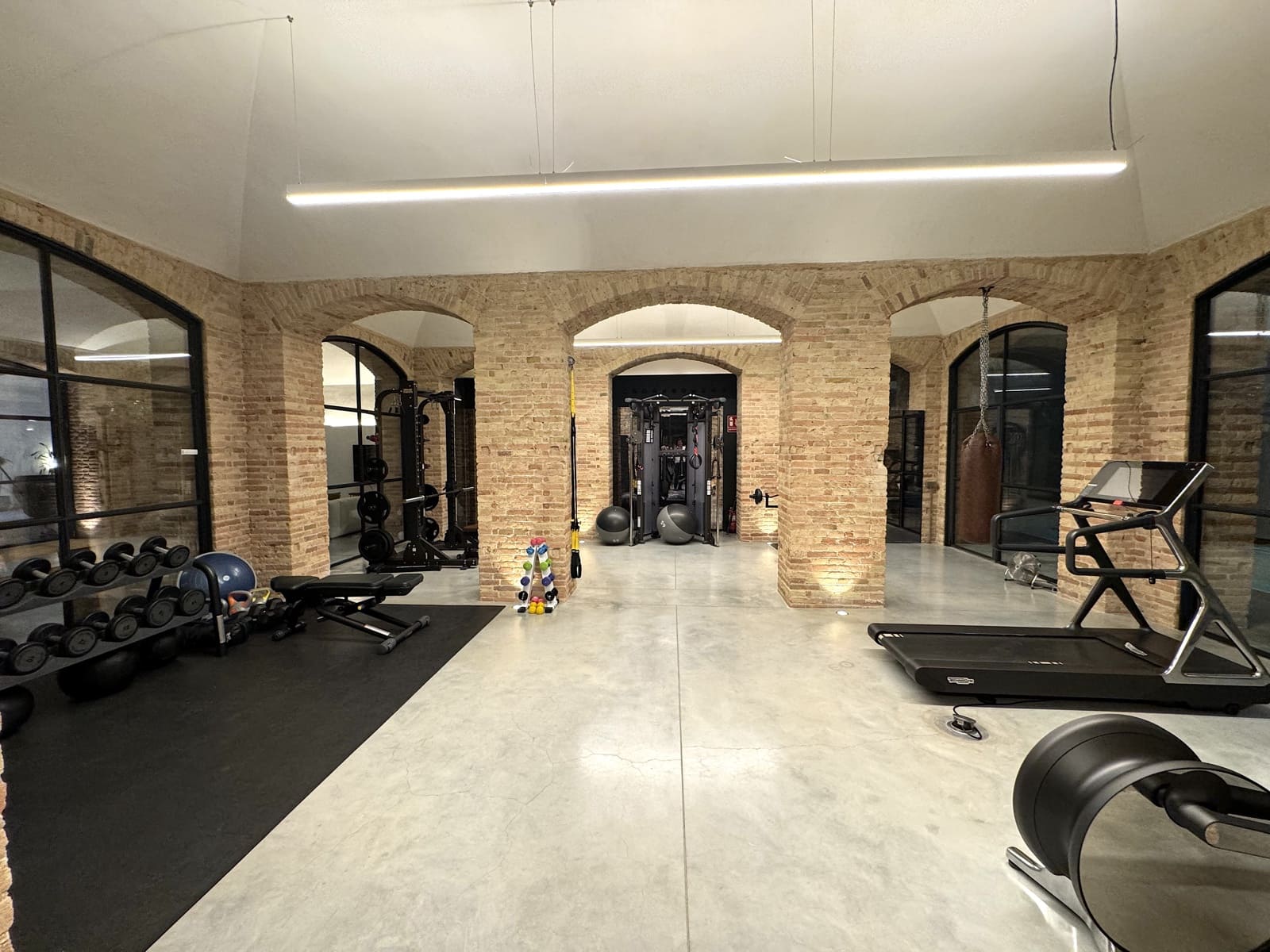 1 soverom Leilighet til leie i Barcelona by med svømmebasseng - € 8 800 (Ref: 10079897)