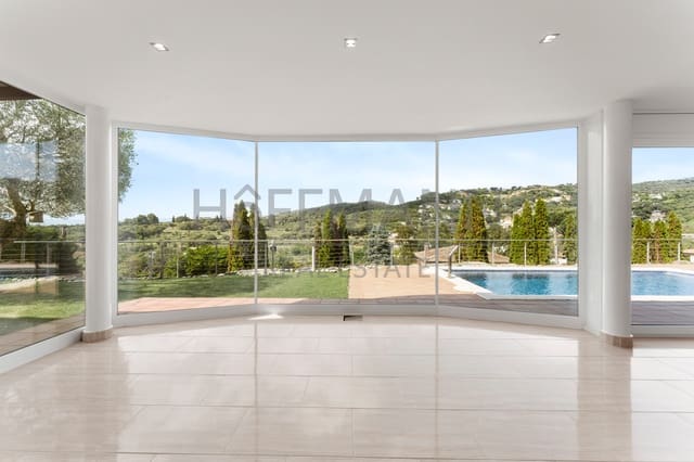 Casa de 4 habitaciones en Barcelona ciudad en venta con piscina garaje - 855.000 € (Ref: 9889343)